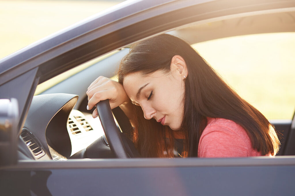 El peligro de la somnolencia al volante: cómo evitar los accidentes